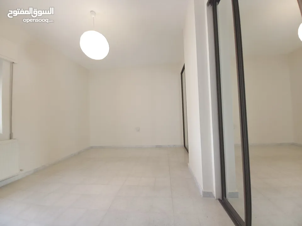 شقة غير مفروشة للإيجار في دير غبار  ( Property 34720 )-175072380