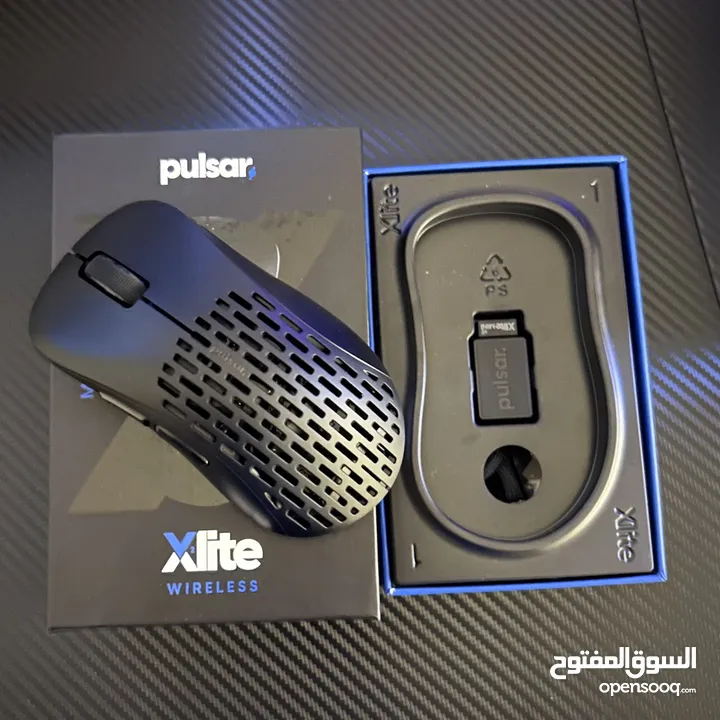 Pulsar Xlite v2 Mini gaming mouse