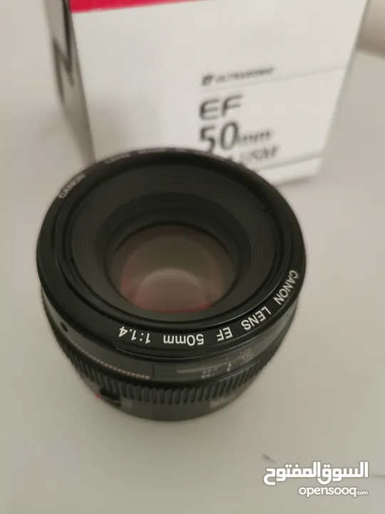 عدسة كانون 50mm 1.4