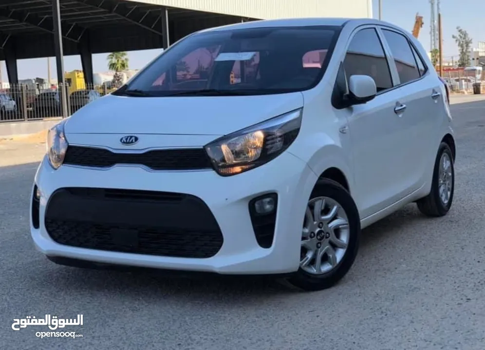 متوفر للبيع هونداي اكسنت 2017 . هوندا سيفيك 2009. كيا بيكانتو 2021