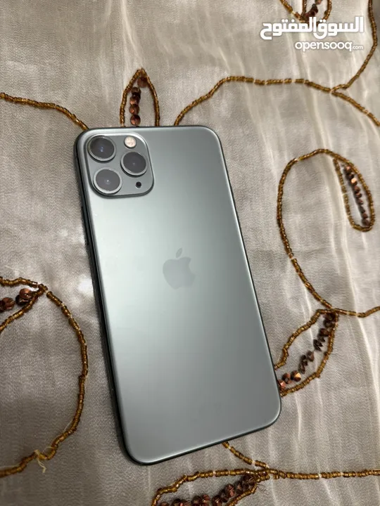 iPhone 11 pro 64g نضيف