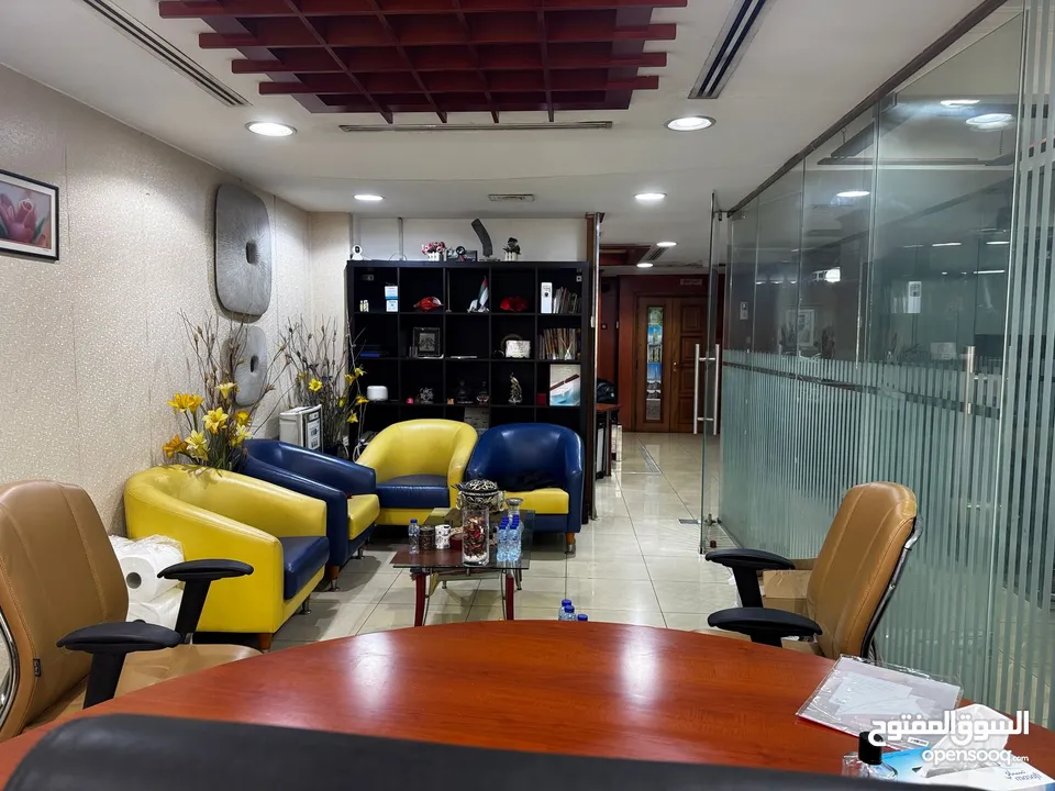 office furniture for sale in Dubai deira 8desks with chairs