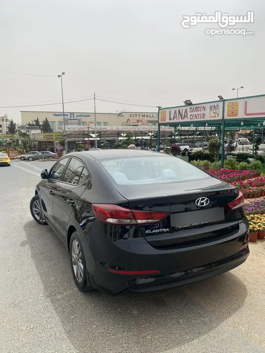 Hyundai Elantra 2017 – Excellent Condition