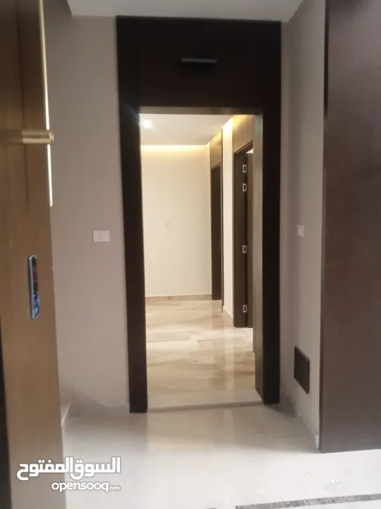 شقه للبيع في عبدون- ref:14680