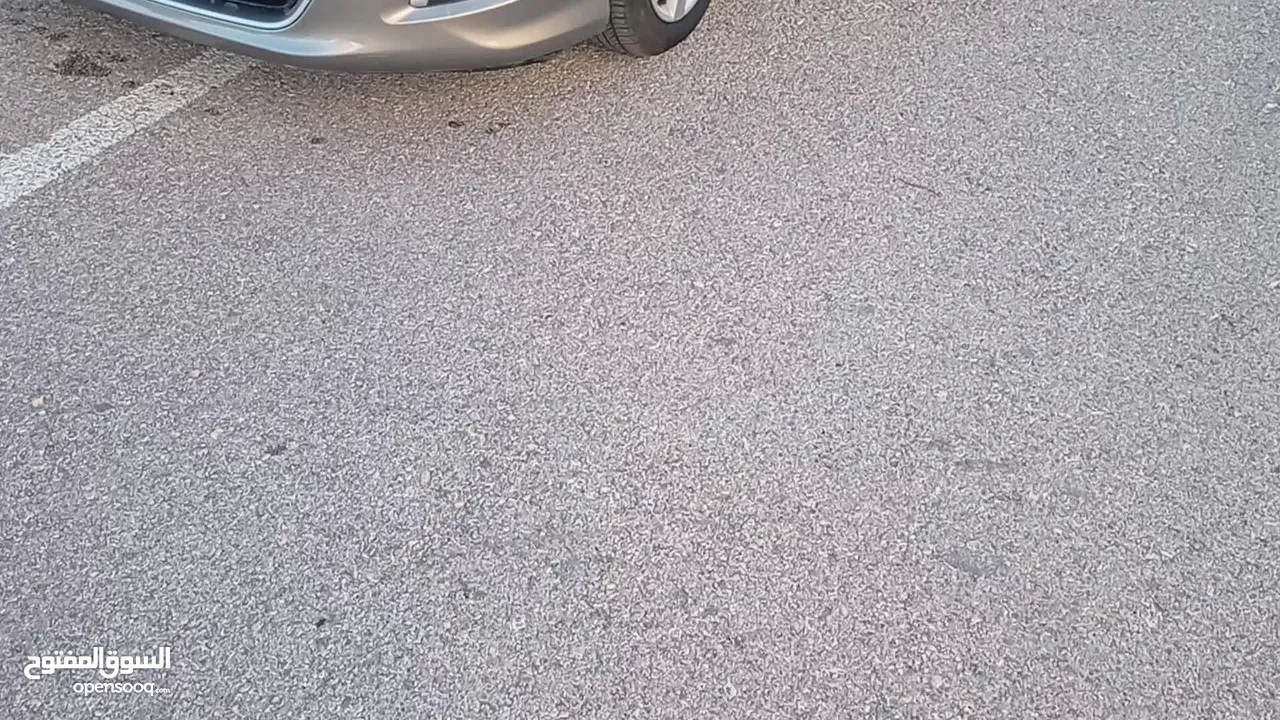 بيجو 2012 بحالة ممتازة عداد قليل جدا اصلي