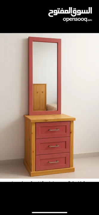 كومودينا و مكتبة لغرفه نوم