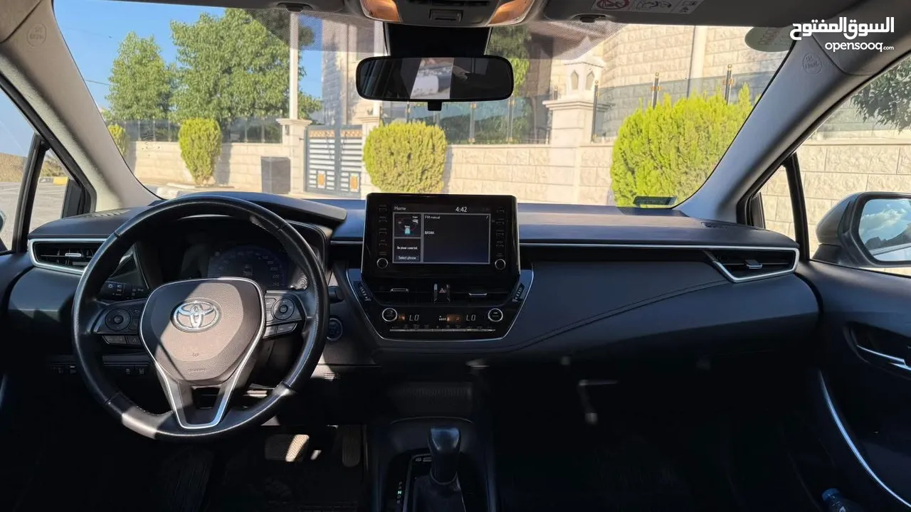 Toyota Corolla 1800 hybrid عداد قليل و ولا غرام بوية إضافات مميزة و بسعرررررررررررررر حررررررررقق