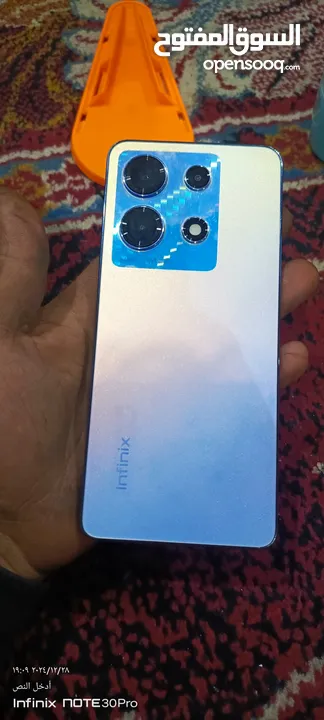 Infinix NOTE 30