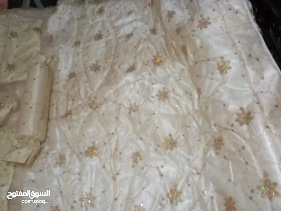 شرشف  عرايسي شبه جديد