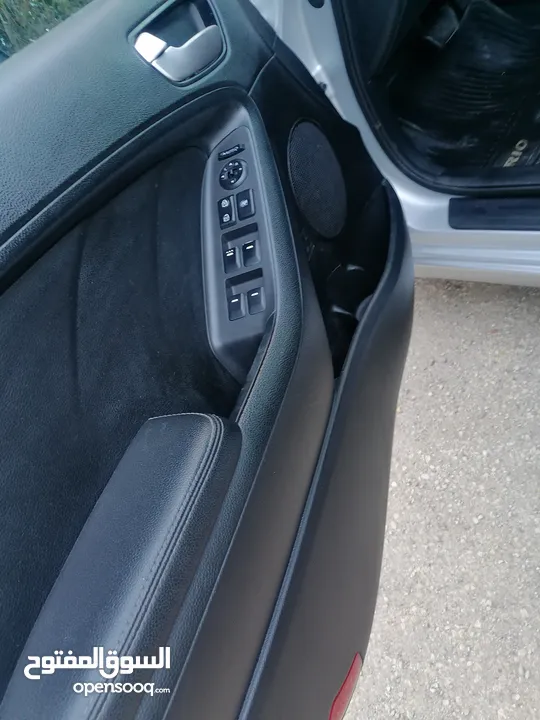 كيا K3 / موديل 2017 /فحص نخب / عداد قليل / ماتور 1600 تيربو / ديزل / اقتصاديه