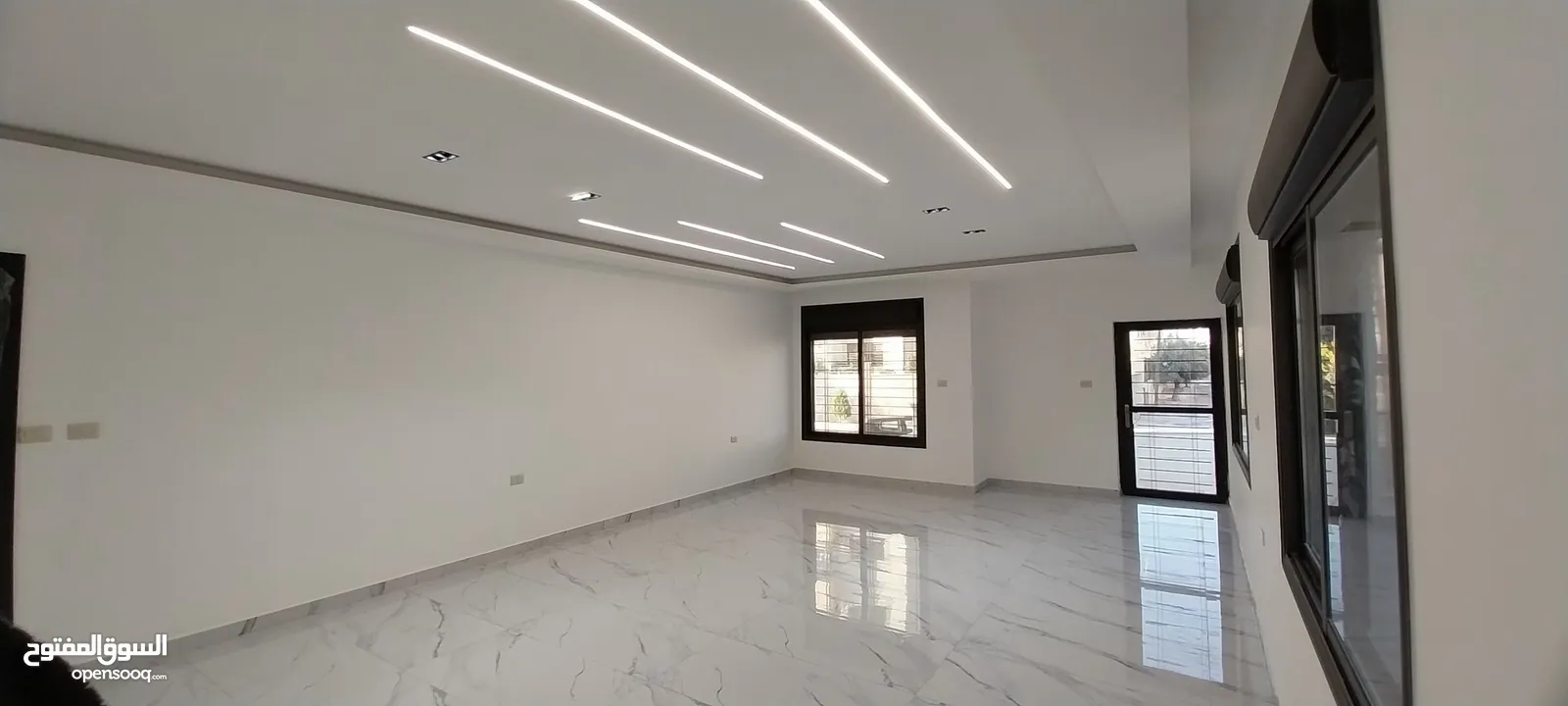 شقق جديدة وفاخرة جداً للبيع في طبربور
