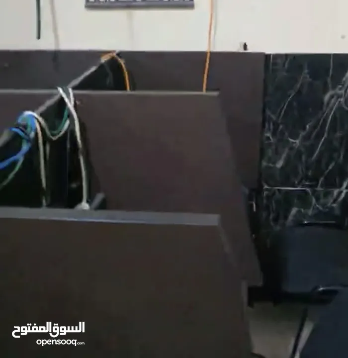 بيع محل العاب كامل بلاستيش و كومبيوترات مع كامل العده