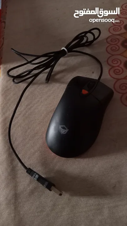 meetion gaming mouse and keyboard and a mouse pad. ماوس و كيبورد جيمينج و ماوس باد