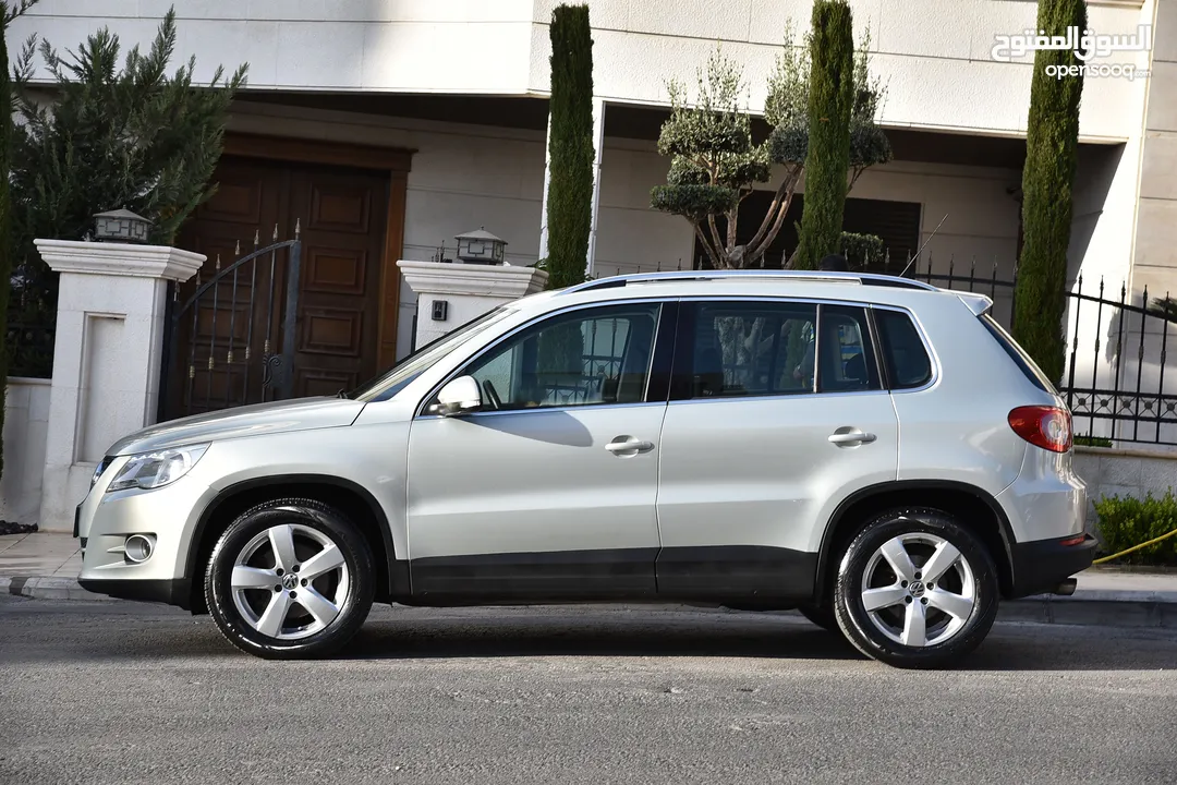 فولكس فاجن تيجوان / وارد الوكالة - 2011 Volkswagen Tiguan 2.0L TSI 4Motion