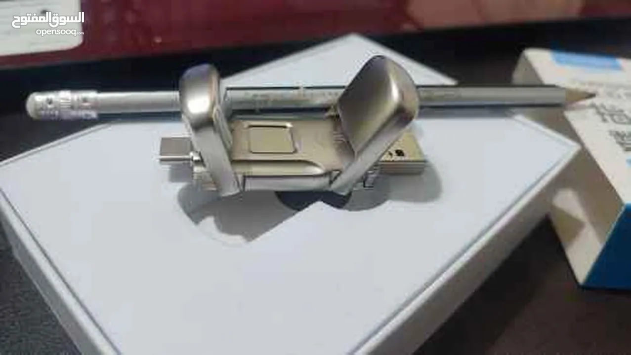 فلاشة USB بنظام البصمة الاكثر امان