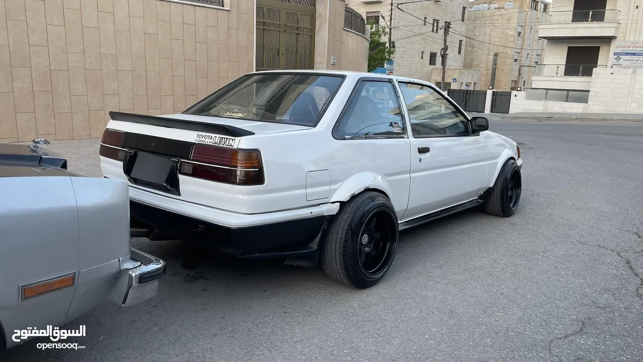 Ae86 كورولا