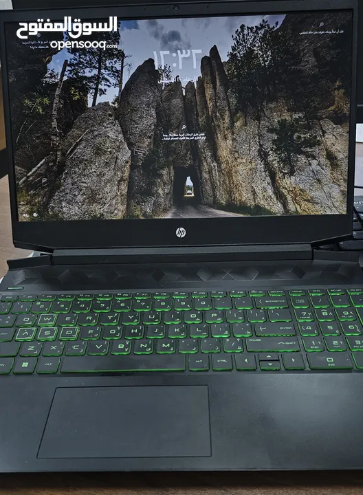 لابتوب HP Pavilion Gaming 15 + شاشة كيرف مع العرض