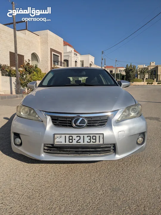 Lexus CT200 Hybrid لكزس ممشى 120,000 ميل للبيع كاش