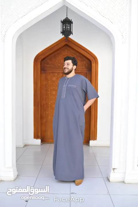 عبايه نص كم كتان مستورد ايطالي بسعر الجمله