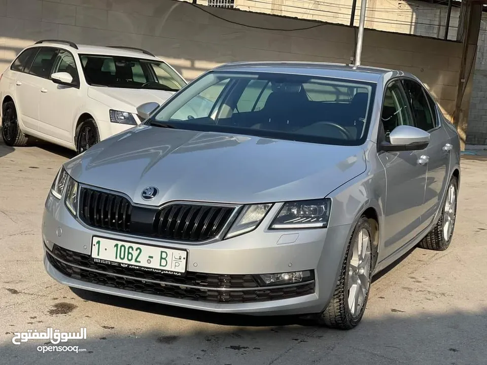 SKODA OCTAVIA 1,500 TSI A