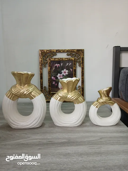 مزهريات وتحف