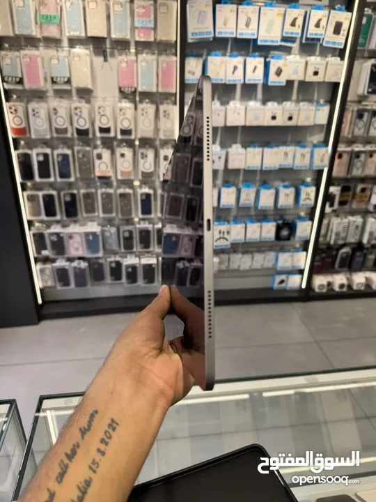 Ipad Air 6 13 inch uesd ايباد اير الجيل السادس 13 انش مستعمل