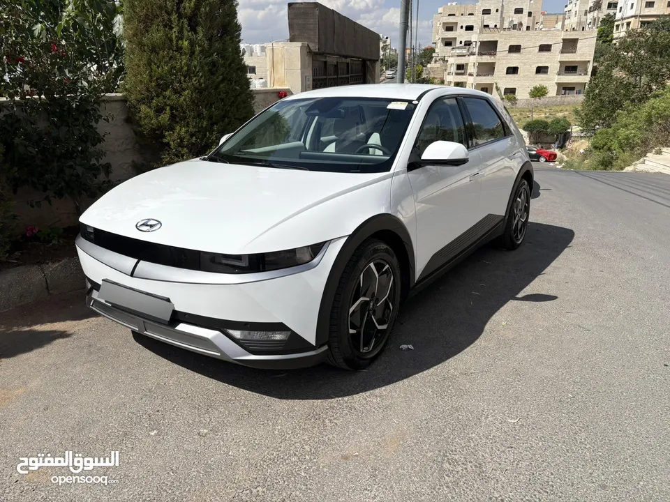 هيونداي ايونك 5 موديل 2022 فل ما عدا الفتحة فحص كامل اوتو سكور بدون ملاحظات