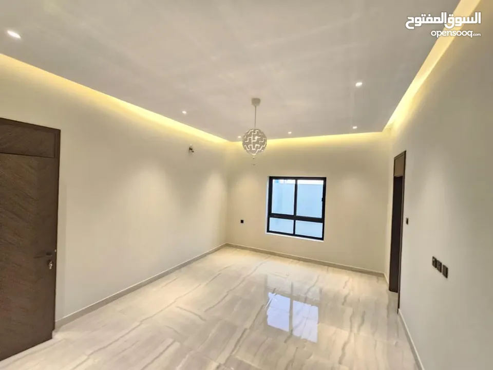 فيلا فاخره للبيع بدون دفعه اولى //\\Luxury villa for sale