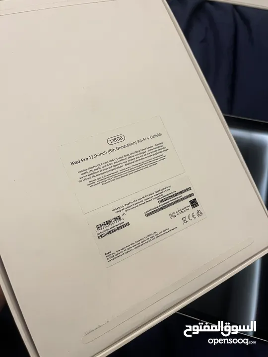iPad Pro M2 12.9' (128GB) Wi-Fi+Cellular  ايباد برو 12.9' بحالة ممتازة