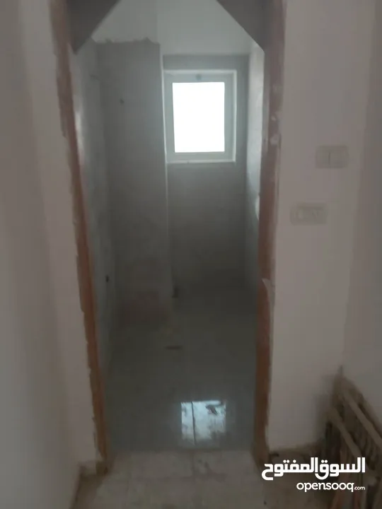 شقة فخمة للبيع في الكركفة بيت لحم