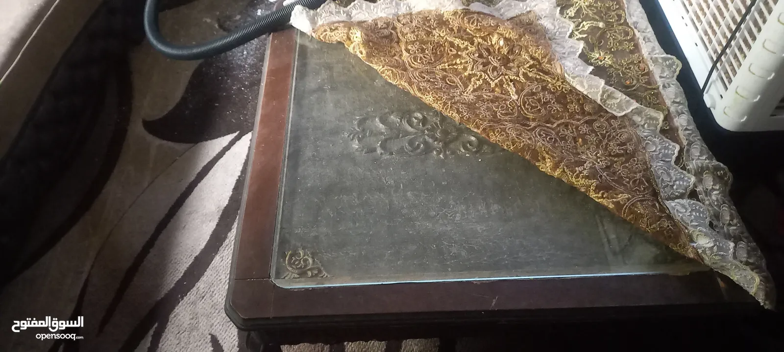 اثاث مختلف للبيع