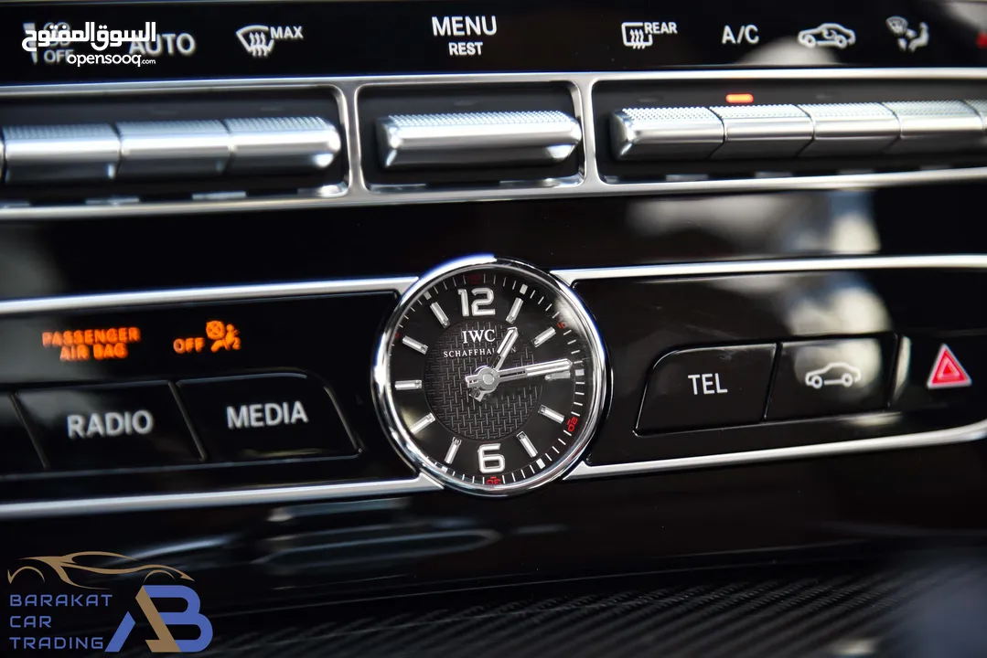 مرسيدس جي كلاسG63 AMG نايت بكج وارد وكفالةالوكالة 2023 Mercedes G63 AMG Night Package 4.0L V8 4MATIC