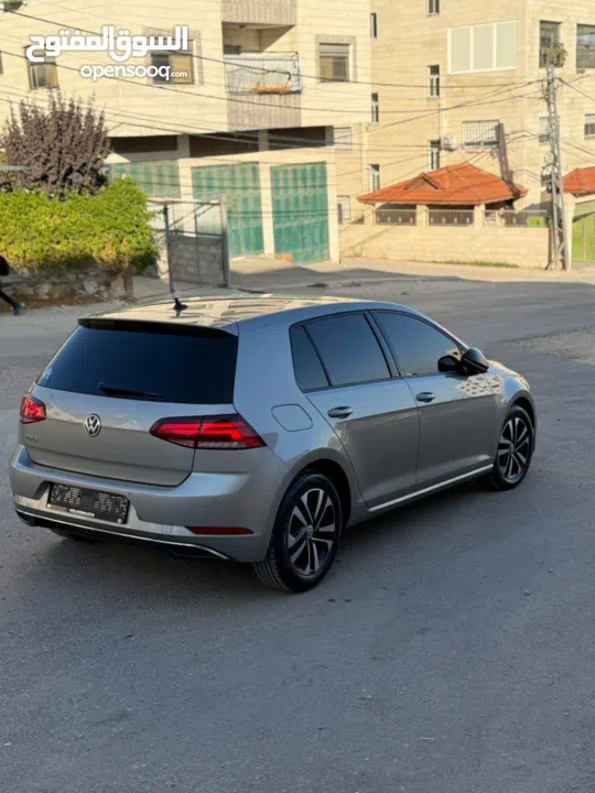 Golf  mk7.5 ماطور 1.5 فل اضافات عدادات ديجتال iq drive