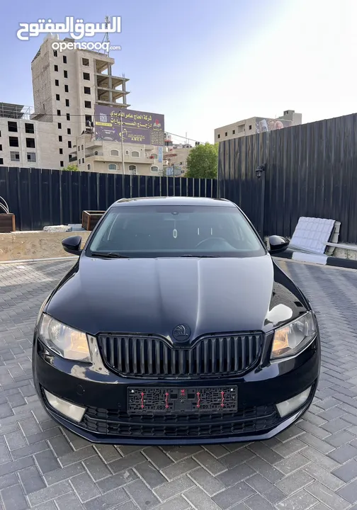 سكودا اكتاڤيا صالون 2014