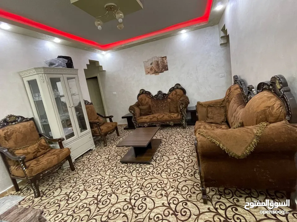 طقم كنب ضيوف