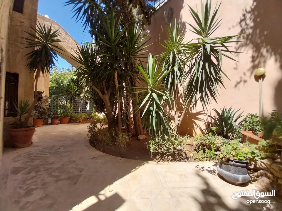 شقة للايجار في عبدون  ( Property 34518 )-175064432