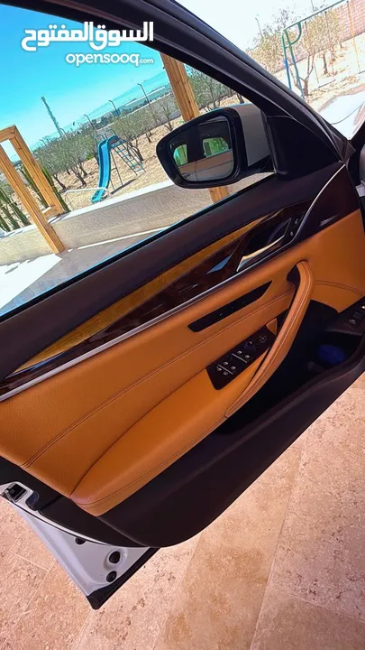 BMW G530e للبيع
