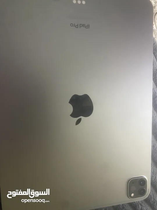 ايباد برو m2  128g