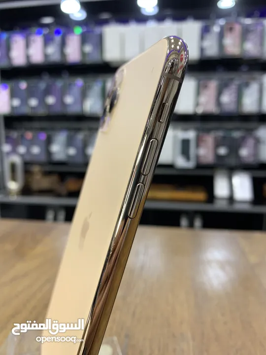 iPhone 11 Pro Max (512) GB ايفون 11 برو ماكس مستعمل 512 جيجابايت مش مفتوح او مصلح نهائياً