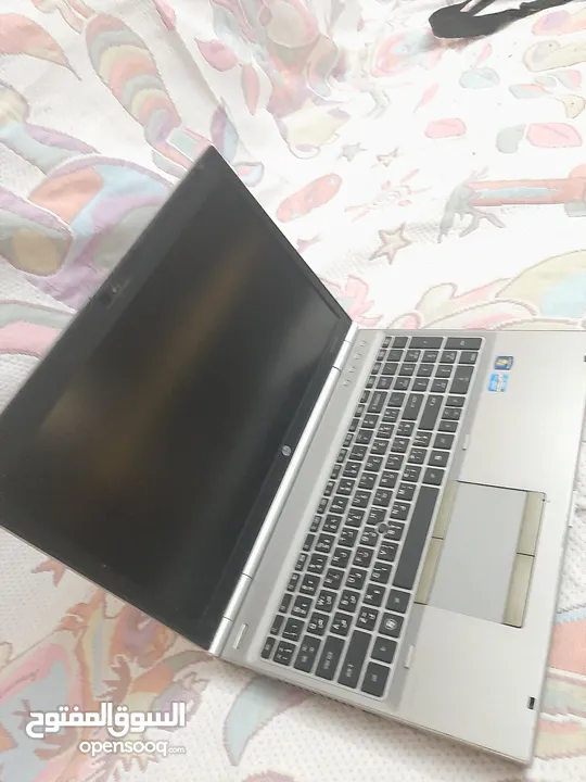 لاب توب HP - UJU2  (EliteBook)    بالشاحن مع حقيبته و حامل  و بطارية اضافيه