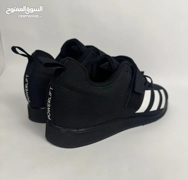 Adidas حذاء رفع الأثقال