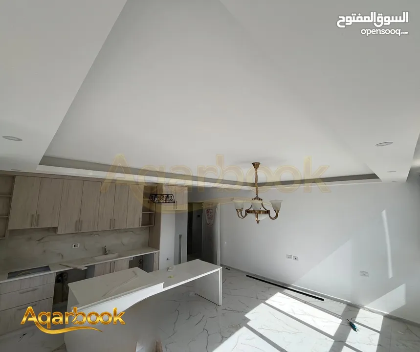شقة غير مفروشة للايجار بمنطقة عين مصباح
