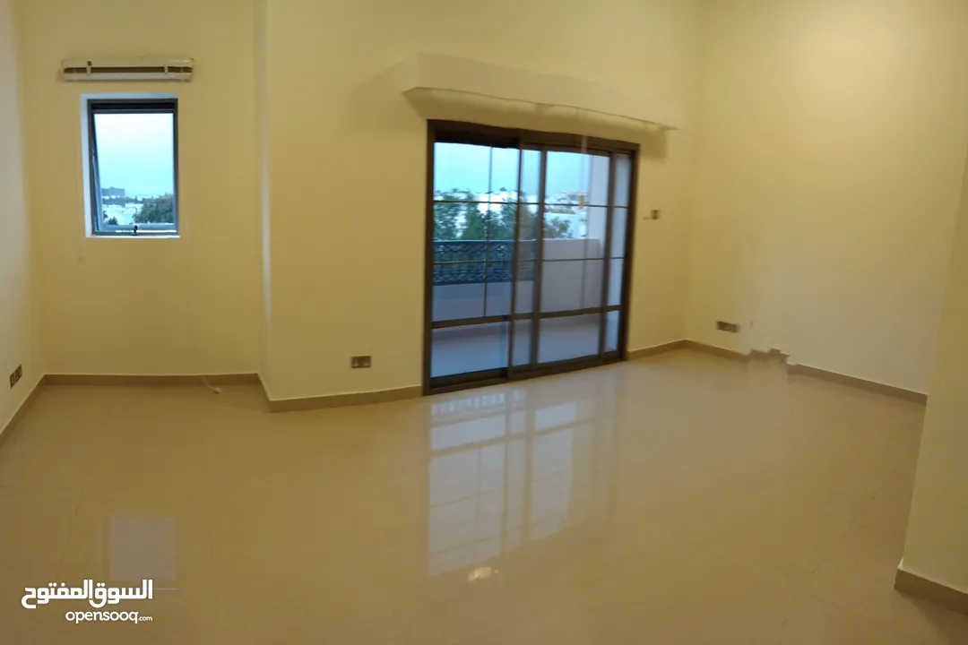 3Me3-Luxurious 5BHK Villa for rent in Madinat S.Qabous near British School