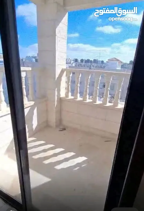 شقه مفروشه للايجار قرب شارع  القدس والفندق السياحي