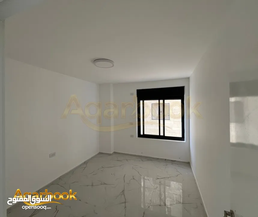 شقة غير مفروشة للايجار بمنطقة عين مصباح
