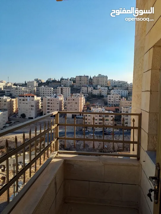 شقة مفروشة - 3 غرف نوم - 6 اشخاص -للايجار (يومي / اسبوعي / شهري) Audai House
