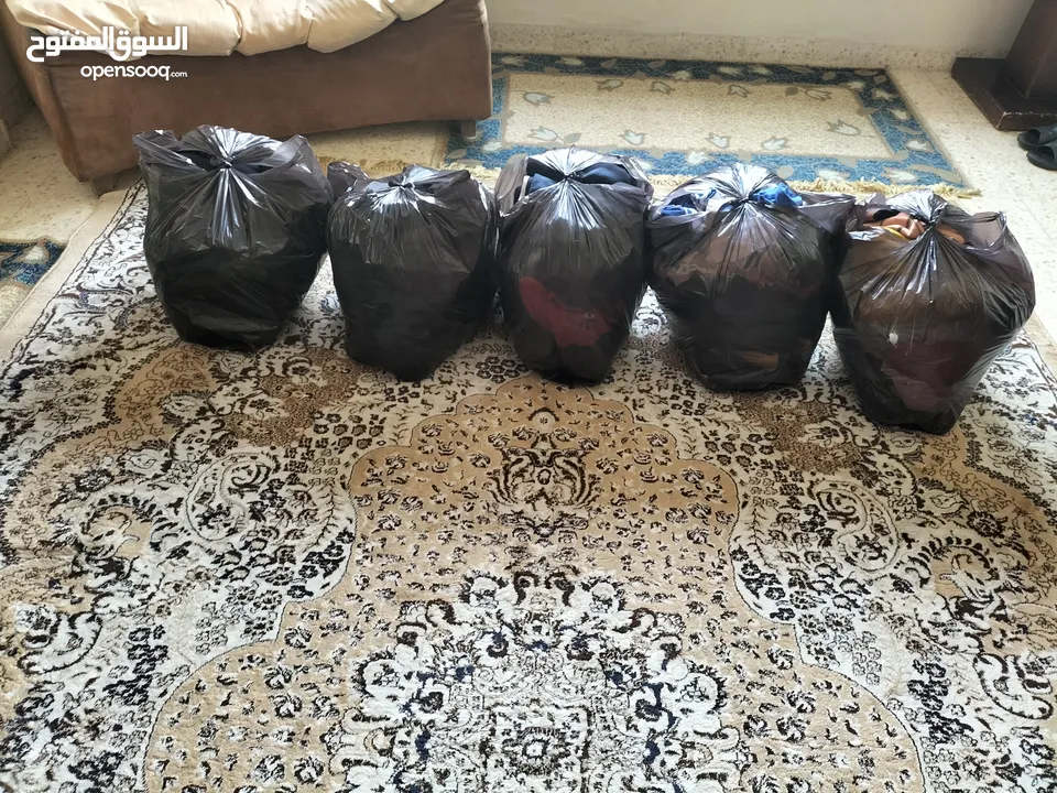 لاصحاب الجملة والبالة ولمن يريد ان يسترزق