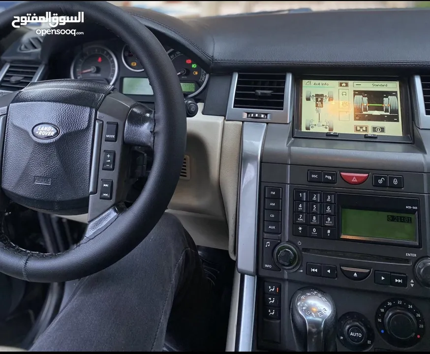 اقساط وقابل للبدل رينج روفر سبورت سوبرتشارج Range Rover Sport Supercharged