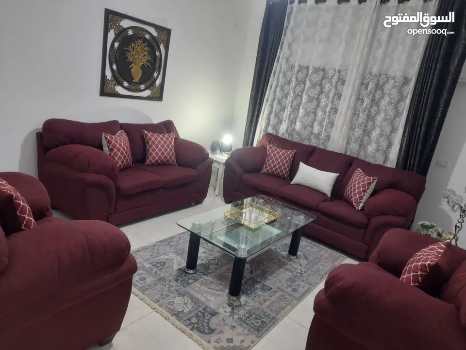 أطقم كنب امريكي وكورنرات امريكي اسفنج دانلوب و الضهور هولو طبي الارضيات كوشوك متينه