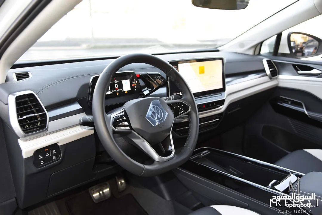 فولكس فاجن ID.6 كروز بيور كهربائية بالكامل 2022 Volkswagen ID.6 Crozz Pure SUV EV